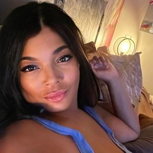 Meet your Posher, Kisha